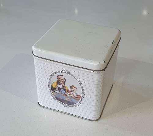 MAZAWATTEE tea tin as per photos