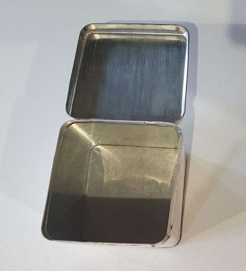 MAZAWATTEE tea tin as per photos