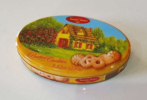 SANTA EDWIGES butter cookie tin as per photos