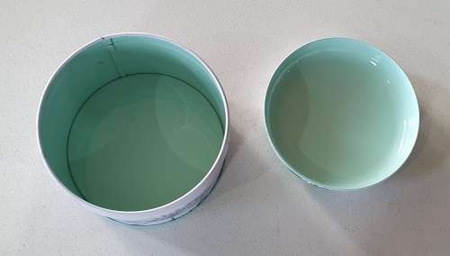 Small Agapanthus tin as per photos
