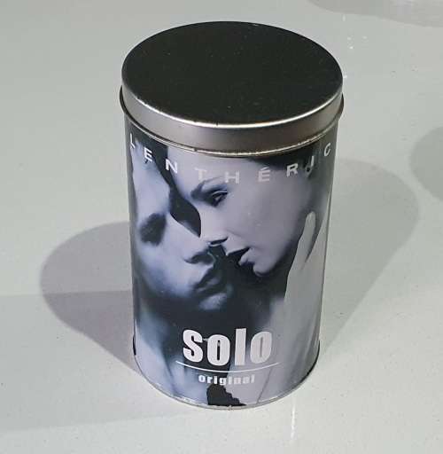 SOLO tin as per photos
