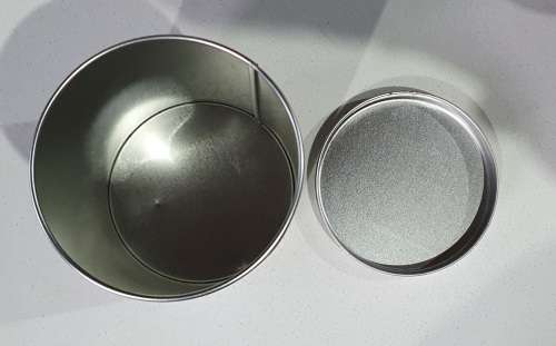 SOLO tin as per photos