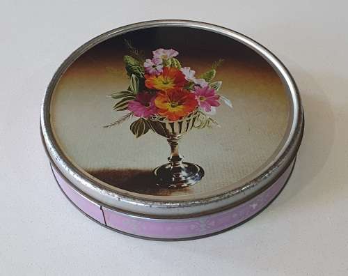 WESTON`S 1 lb biscuits tin, Springs, Transvaal, as per photo