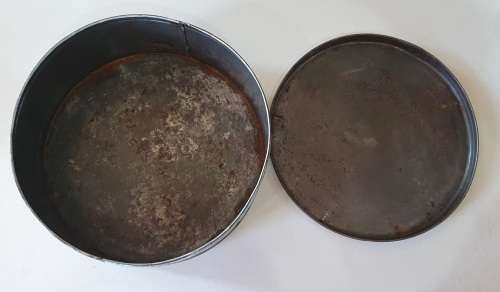 BAKERS 4 lb biscuits tin as per photos