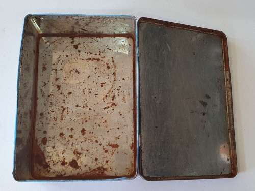 PYOTTS 4 lb biscuits tin as per photos
