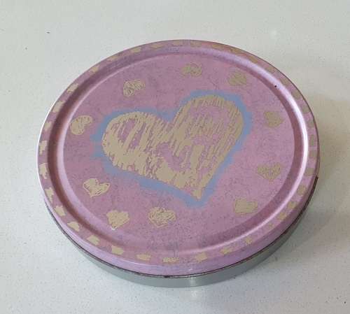 Butter cookies Biscuits tin as per photos