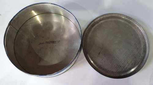 KOSY product biscuits tin as per photos