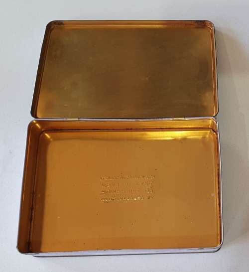 PASCALL sweets tin by Humphries, with Bay of Naples as per photo