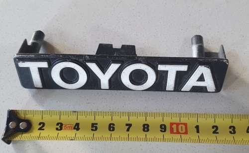 TOYOTA plastic car badge as per photo