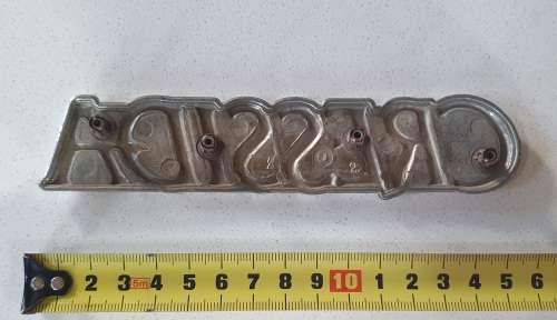 TOYOTA CRESSIDA plastic car badge as per photo
