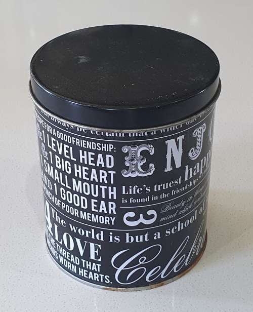 Black and white tin as per photos