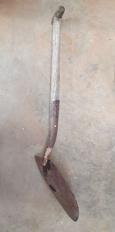 Vintage shovel as per photo