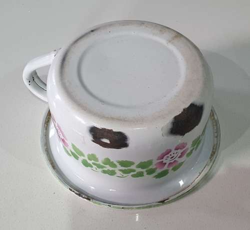 Vintage enamel bedpan (Koos) as per photos