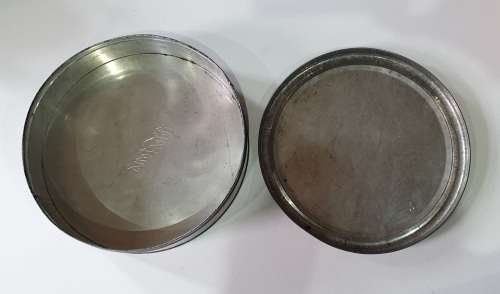 Weston`s 2lbs biscuit tin as per photos