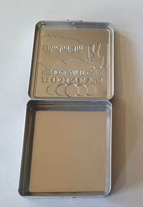 Romney`s everest kendal mint cake pocket tin as per photos