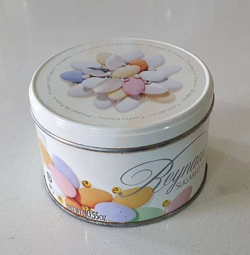 Reynaud sugered almond tin as per photos