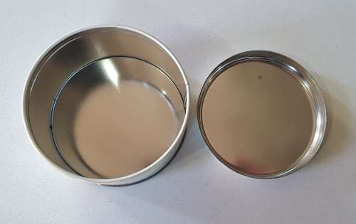Reynaud sugered almond tin as per photos