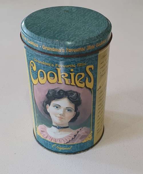 Grandma`s favourite mini cookies tin as per photos