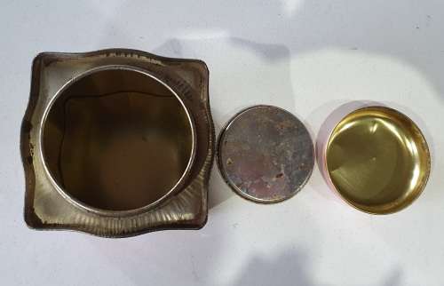 Annique Rooibos tea tin as per photos