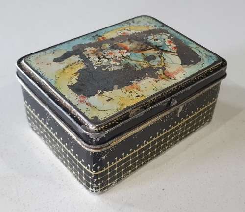 Bird and flower theme tin form Holland as per photos