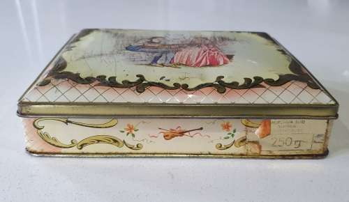 Vintage tin as per photos