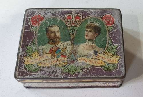 Vintage King George TOTNES Butterscotch tin as per photos