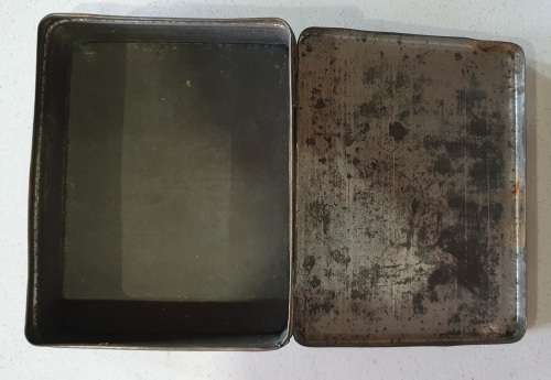 Vintage King George TOTNES Butterscotch tin as per photos