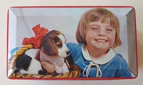 Vintage PYOTT`s 1LB biscuits tin as per photos