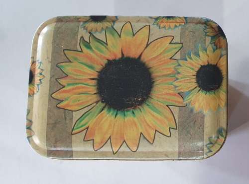 SPAR cake flour tin as per photos