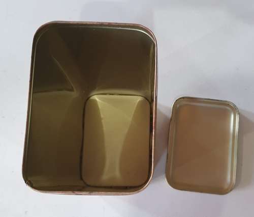 SPAR cake flour tin as per photos