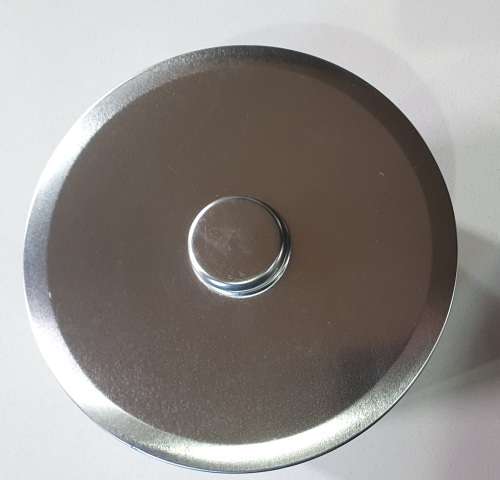 Crunchies tin as per photos