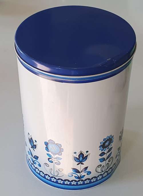Large vintage tin as per photos