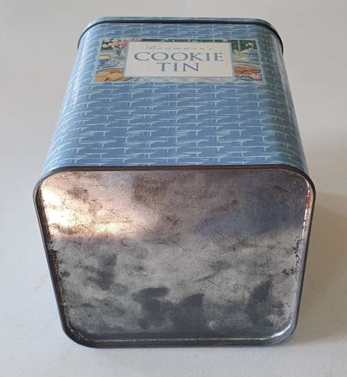 Baumanns Cookie tin as per photos