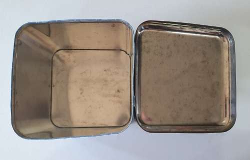 Baumanns Cookie tin as per photos