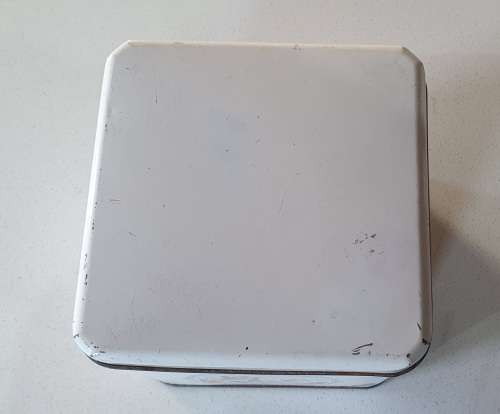Mazawattee Tea 1LB tin as per photos