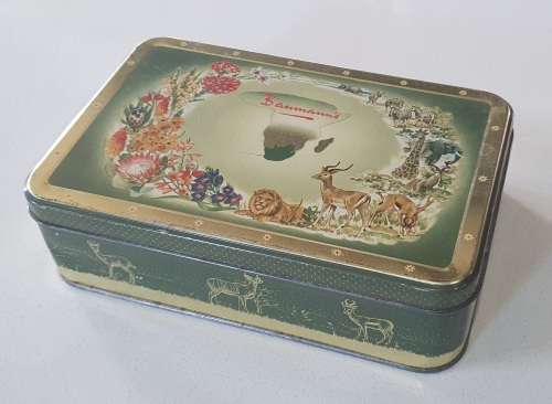 Vintage BAUMANN`s biscuits tin as per photos