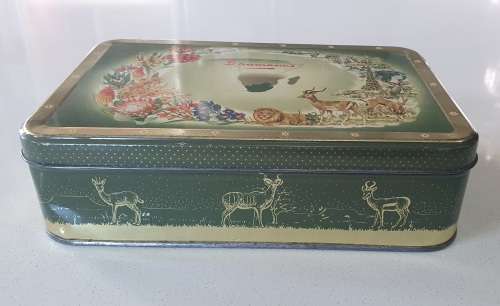Vintage BAUMANN`s biscuits tin as per photos