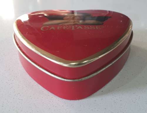 HEART tin as per photos
