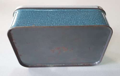 Vintage tin as per photos