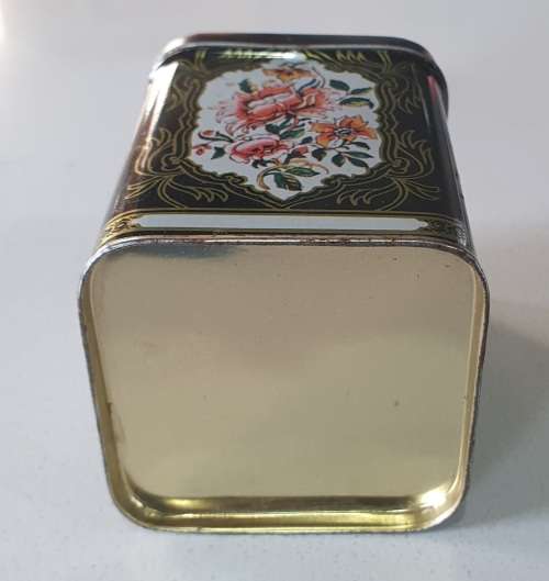 Vintage tin as per photos