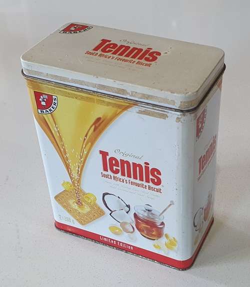 Bakers TENNIS biscuit tin as per photos