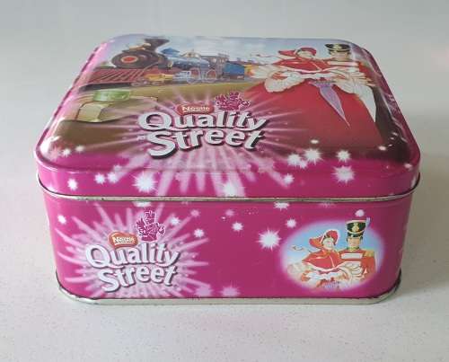 NESTLE QUALITY STREET tin