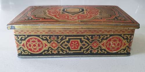Vintage USE DEAL HANDKERCHIEFS tin