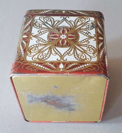 Vintage tin as per photos