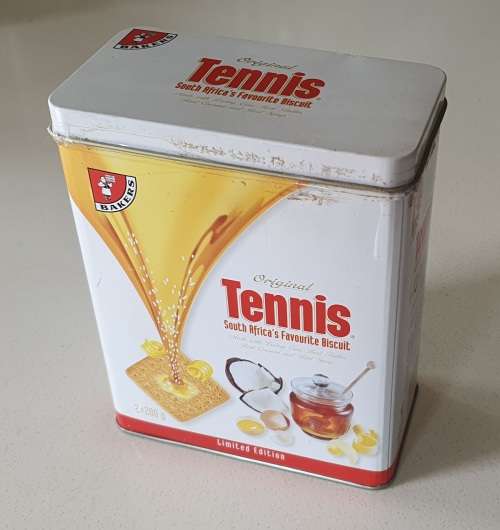 Bakers Tennis biscuit tin as per photos