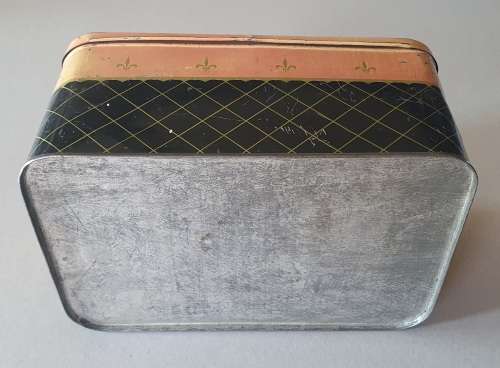 D`ORSAY confectionery tin as per photos