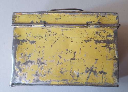 Vintage tin as per photos