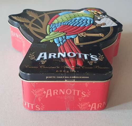 ARNOTTS tin as per photos
