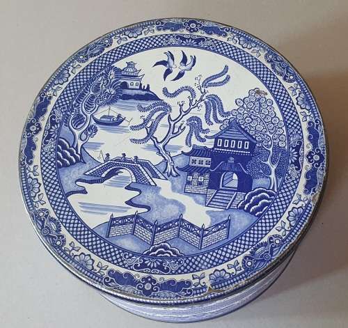 Large BAUMANN`S tin as per photos
