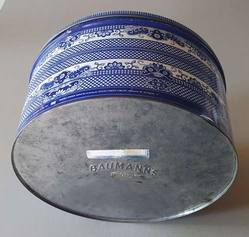 Large BAUMANN`S tin as per photos